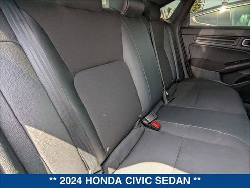 Used 2024 Honda Civic Sport image 22