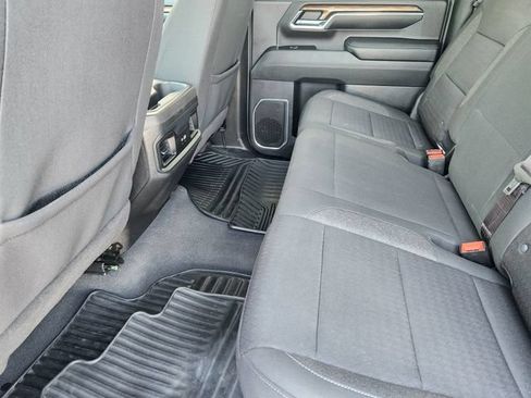 Used 2024 Chevrolet Silverado 2500 LT w/ Convenience Package RWD image 30