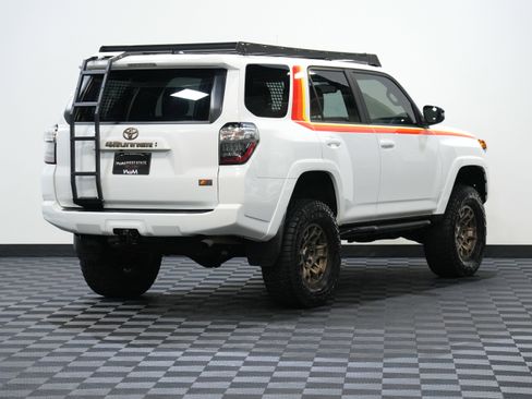 Used 2023 Toyota 4Runner 40th Anniversary SE image 6