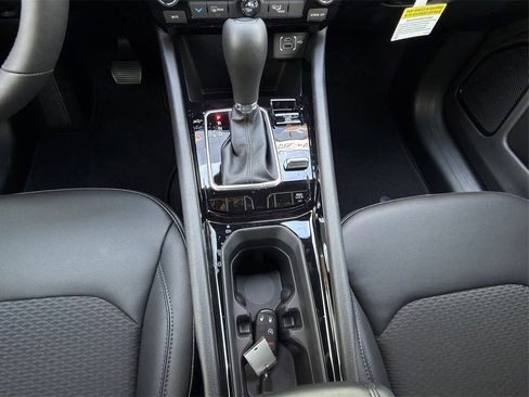 New 2026 Jeep Compass Latitude image 16