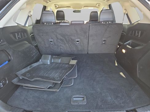 Used 2024 Ford Edge Titanium image 31