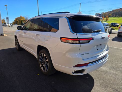 Used 2022 Jeep Grand Cherokee L Overland image 6