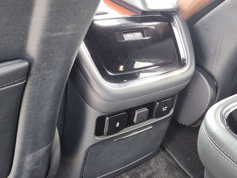 Used 2022 Lincoln Navigator Reserve image 37