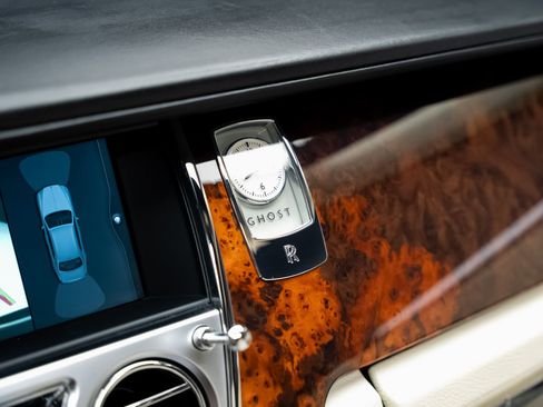 Used 2011 Rolls-Royce Ghost image 51
