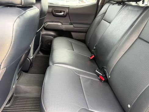 Used 2023 Toyota Tacoma TRD Sport w/ TRD Premium Sport Package image 31