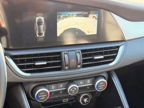 Used 2025 Alfa Romeo Giulia w/ Driving Assist Package RWD image 19
