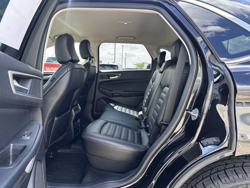 Certified 2024 Ford Edge SEL w/ Convenience Package AWD/4WD image 19