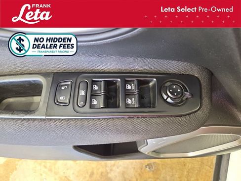 Used 2021 Jeep Renegade Latitude AWD/4WD image 21