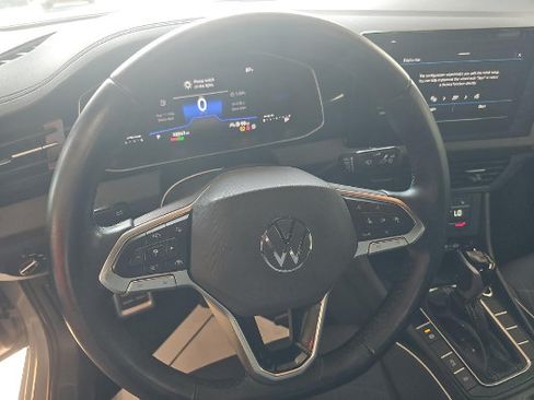 Used 2025 Volkswagen Jetta Sport FWD image 6