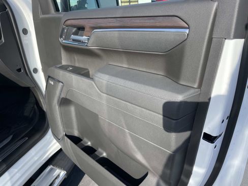 New 2026 GMC Sierra 1500 SLT w/ SLT Premium Package image 27