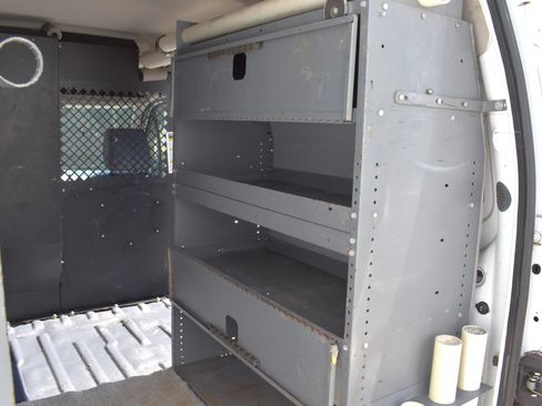 Used 2013 Ford Transit Connect XLT FWD image 22