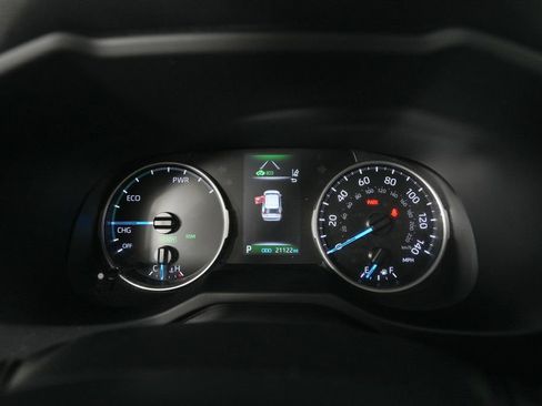 Used 2022 Toyota RAV4 XLE Premium AWD/4WD image 11