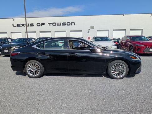 Certified 2020 Lexus ES 350 Ultra Luxury w/ Accessory Package 2 image 2