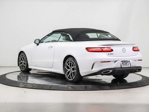 Used 2023 Mercedes-Benz E 450 Cabriolet image 2
