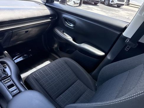 Certified 2025 Honda HR-V LX image 22