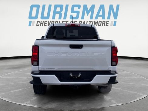Used 2024 Chevrolet Colorado LT w/ LT Convenience Package image 5
