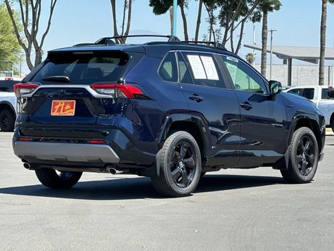Used 2020 Toyota RAV4 XSE AWD/4WD image 5