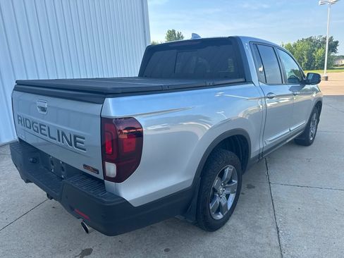 Used 2025 Honda Ridgeline TrailSport image 8