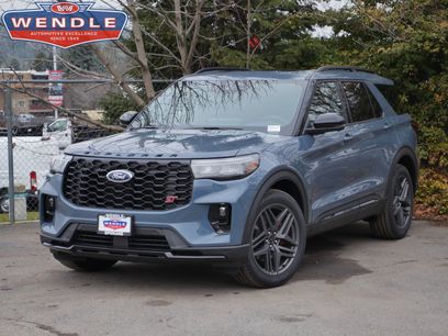 New 2026 Ford Explorer ST w/ Sun And Sound Package