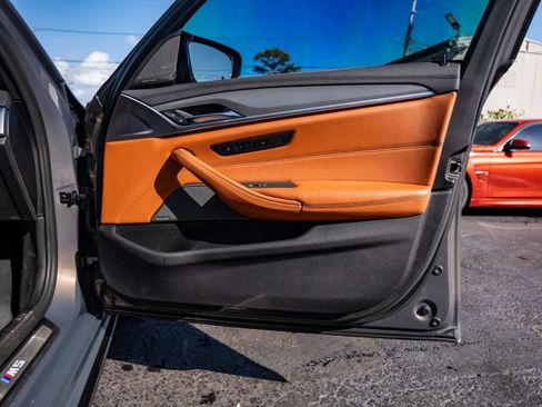 Used 2020 BMW M5 w/ Executive Package image 47