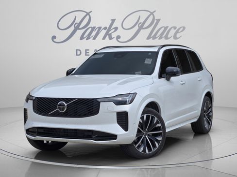 Used 2026 Volvo XC90 B6 Ultra w/ Protection Package Premier AWD/4WD image 2