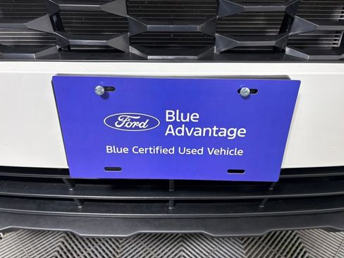 Used 2025 Kia Sportage LX image 9