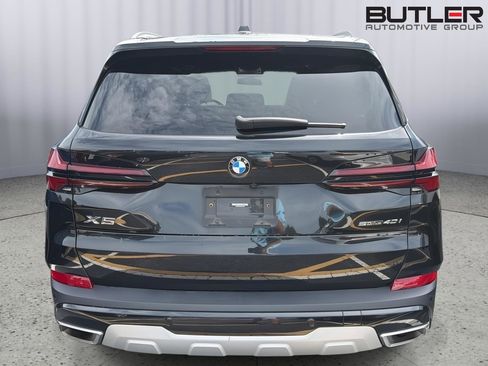 Certified 2024 BMW X5 sDrive40i w/ Premium Package RWD image 9