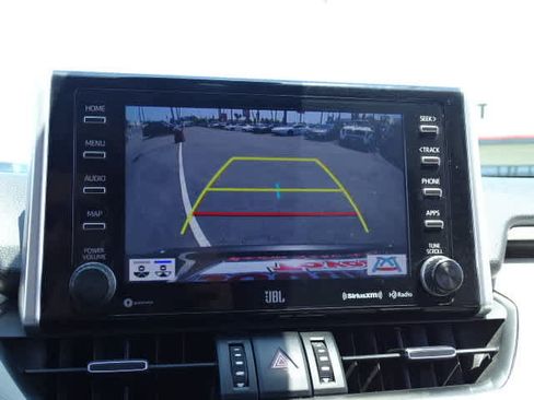 Used 2019 Toyota RAV4 Limited w/ Carpet Mat Package FWD image 29