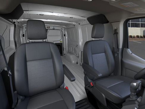 New 2025 Ford Transit 250 Low Roof RWD image 31