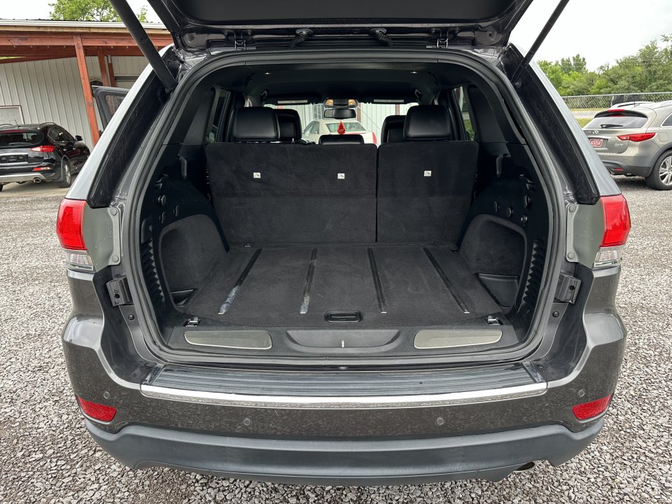 Used 2016 Jeep Grand Cherokee Limited RWD image 19