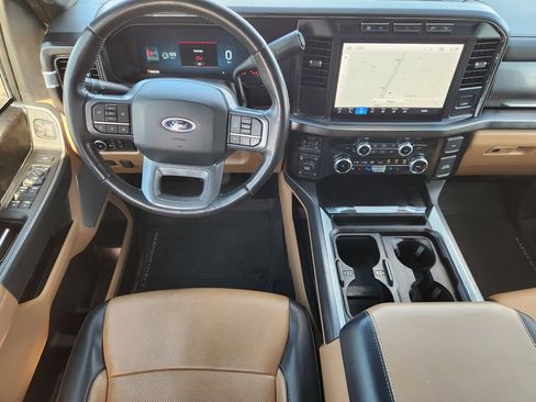 Certified 2024 Ford F250 Lariat w/ Chrome Package image 26