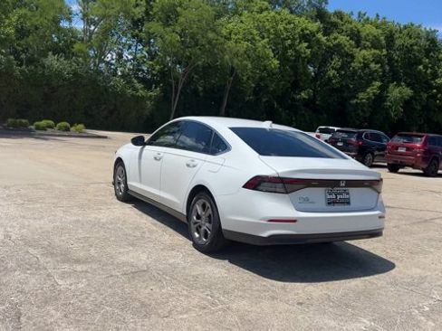 Used 2024 Honda Accord EX image 7