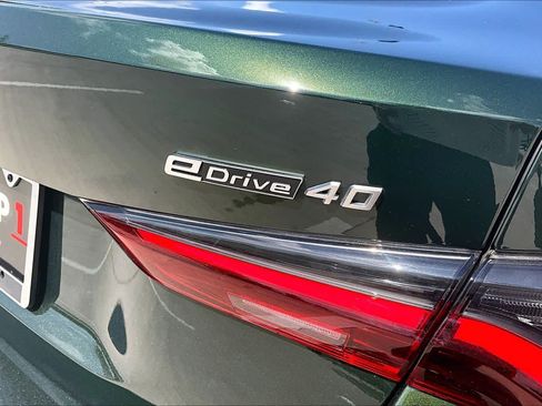 Used 2024 BMW i4 eDrive40 w/ M Sport Package RWD image 9