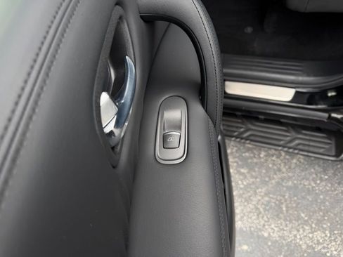 Used 2024 Nissan Armada SL w/ Cargo Package image 18