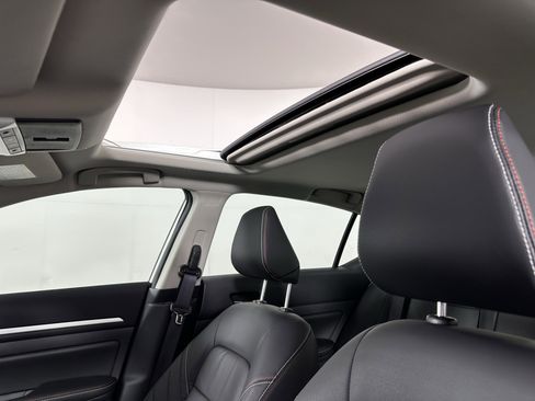 New 2025 Nissan Altima 2.5 SR w/ SR Premium Package image 9