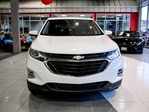 Used 2021 Chevrolet Equinox LT image 2