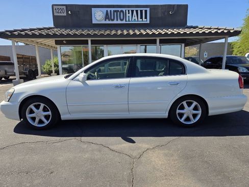 Used 2002 INFINITI Q45 Luxury image 2