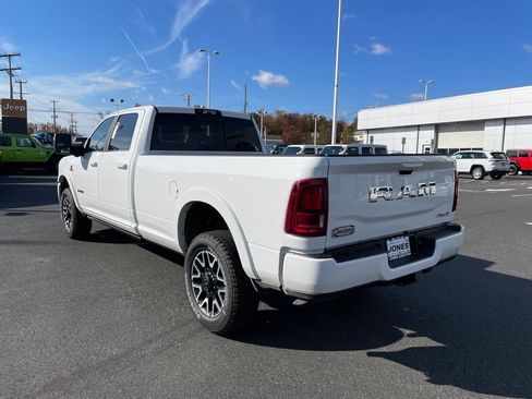 New 2026 RAM 2500 Limited AWD/4WD image 5