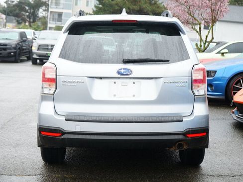 Used 2017 Subaru Forester 2.5i Limited image 3