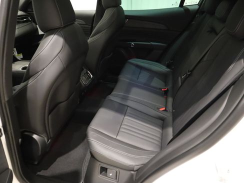 New 2025 Maserati Grecale GT image 19