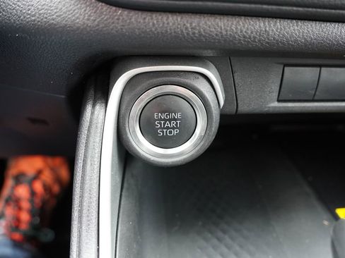 Used 2025 Toyota Grand Highlander XLE image 31