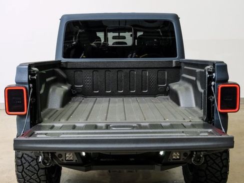 Used 2025 Jeep Gladiator Sport AWD/4WD image 43