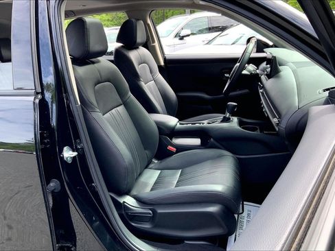 Used 2024 Honda HR-V EX-L image 10