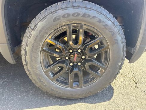 Certified 2023 GMC Sierra 1500 Elevation w/ X31 Off-Road Package AWD/4WD image 14
