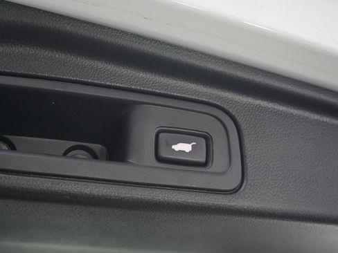 Used 2021 Honda Pilot EX-L image 11