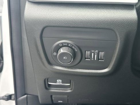 New 2026 Jeep Grand Cherokee Limited AWD/4WD image 22