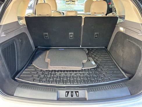 Certified 2023 Lincoln Corsair AWD image 9