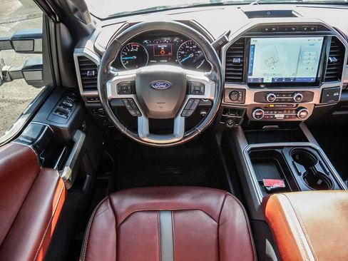 Used 2022 Ford F250 Platinum w/ FX4 Off-Road Package image 23