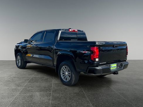 Used 2023 Chevrolet Colorado LT w/ LT Convenience Package AWD/4WD image 6