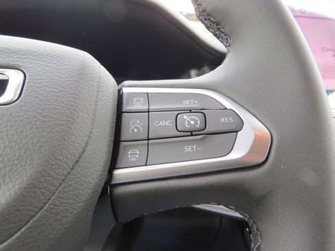 New 2026 Jeep Compass Limited image 23